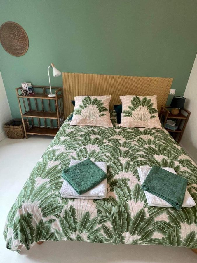 Appartement Au Centre De La Venise Provencale LʼIsle-sur-la-Sorgue Esterno foto