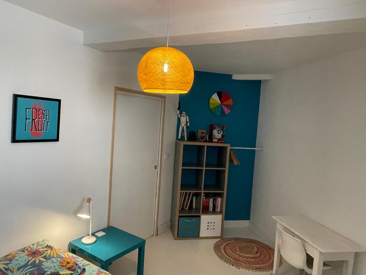 Appartement Au Centre De La Venise Provencale LʼIsle-sur-la-Sorgue Esterno foto